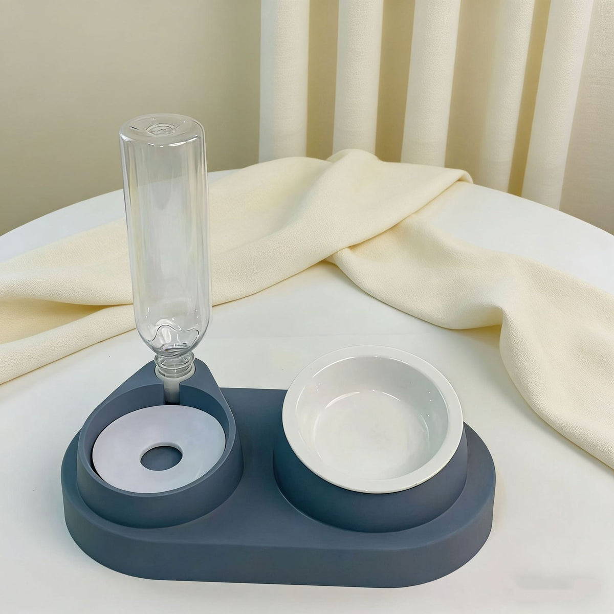 Double Compartment Pet Food and Water Bowl