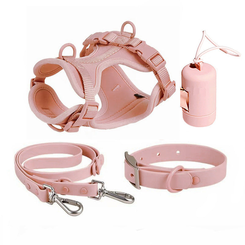 Harness for a pulling dog collar